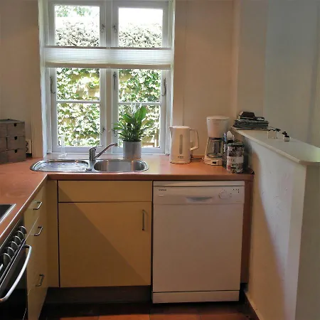 Semesterbostad Haus Frieda *